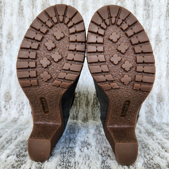 Timberland "Tillston" Olive Green Nubuck Leather Boot Heeled | Women's Size 8 - Picture 9 of 12